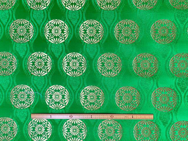 金襴　きんらん　織物　神楽衣装　緑
